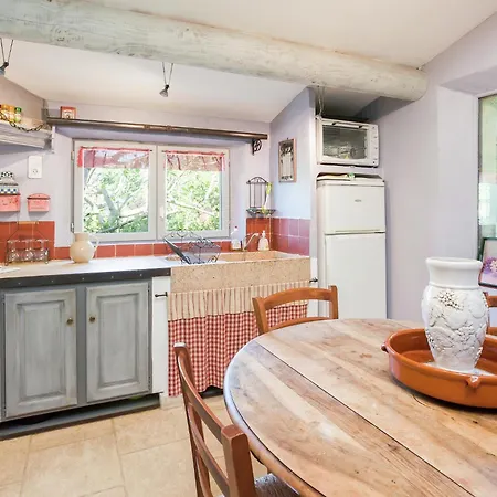 Charming Cottage In Opp De Amidst Vineyards